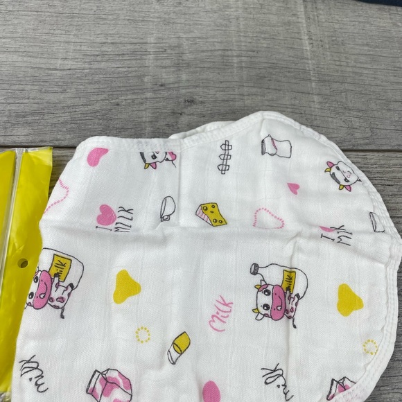 Baby Burping Cloths with snaps - Picture 2 of 3